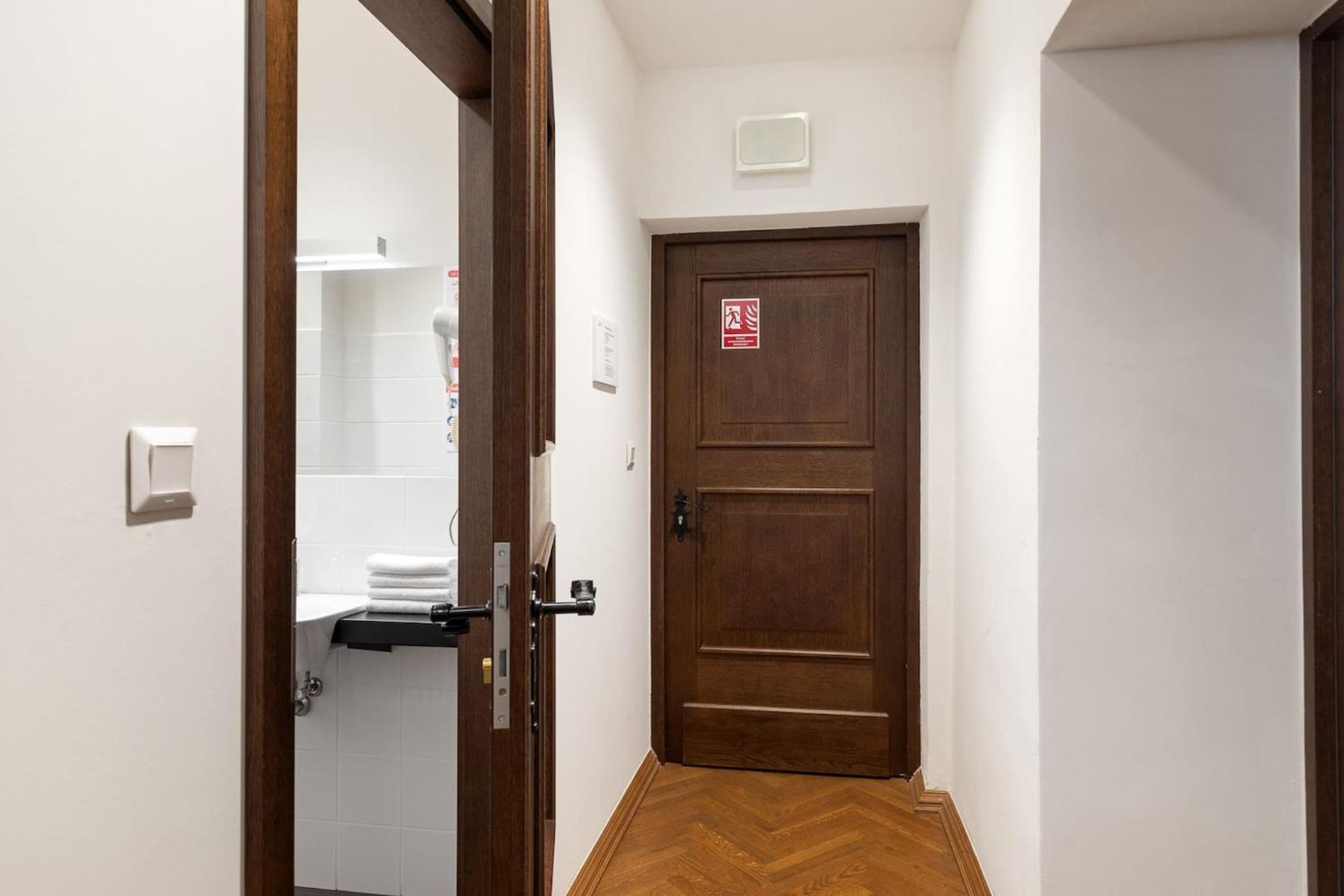Rent Like Home - Muzeum Warszawy Na Starowce Varsavia Esterno foto