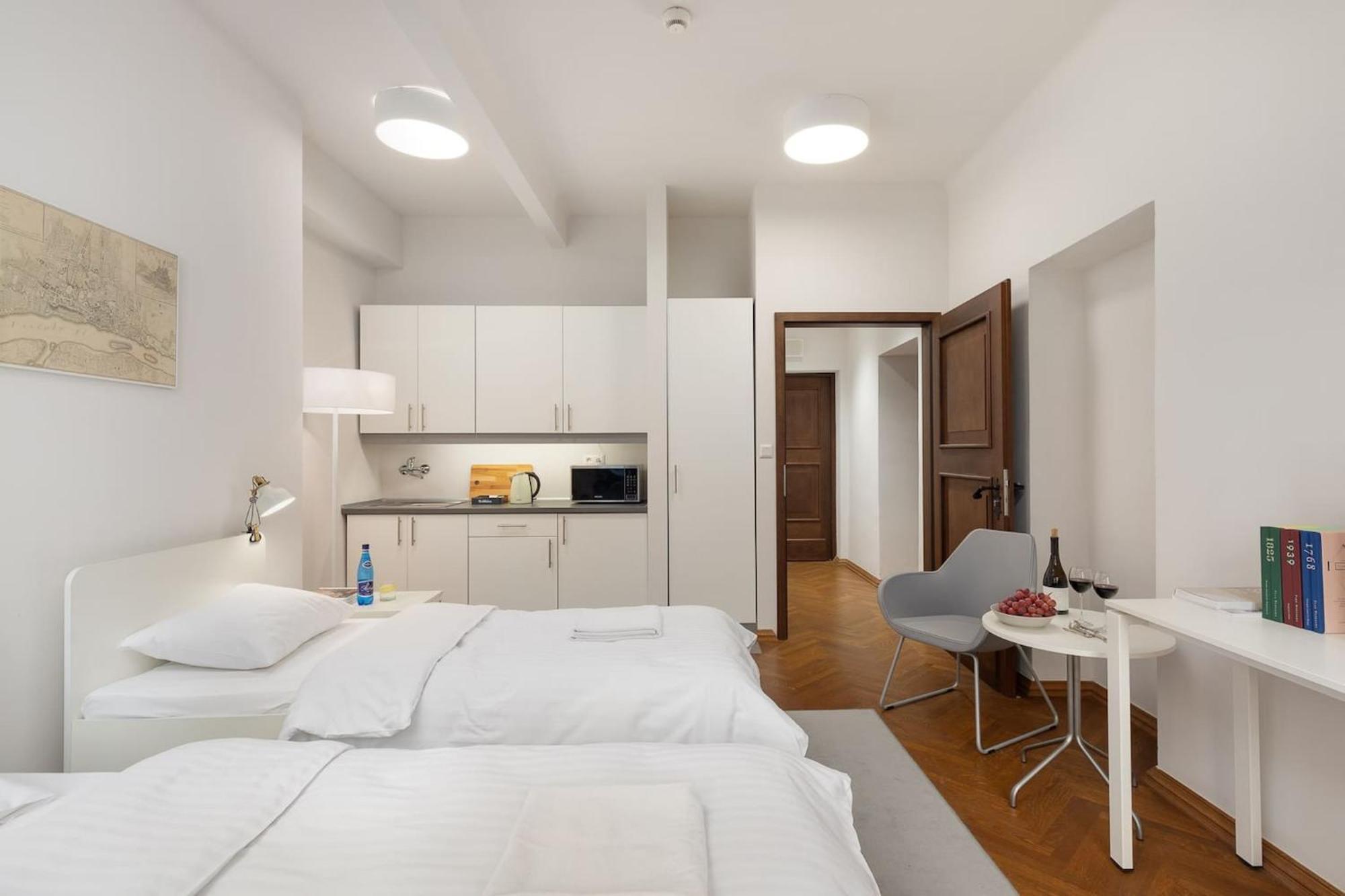 Rent Like Home - Muzeum Warszawy Na Starowce Varsavia Esterno foto